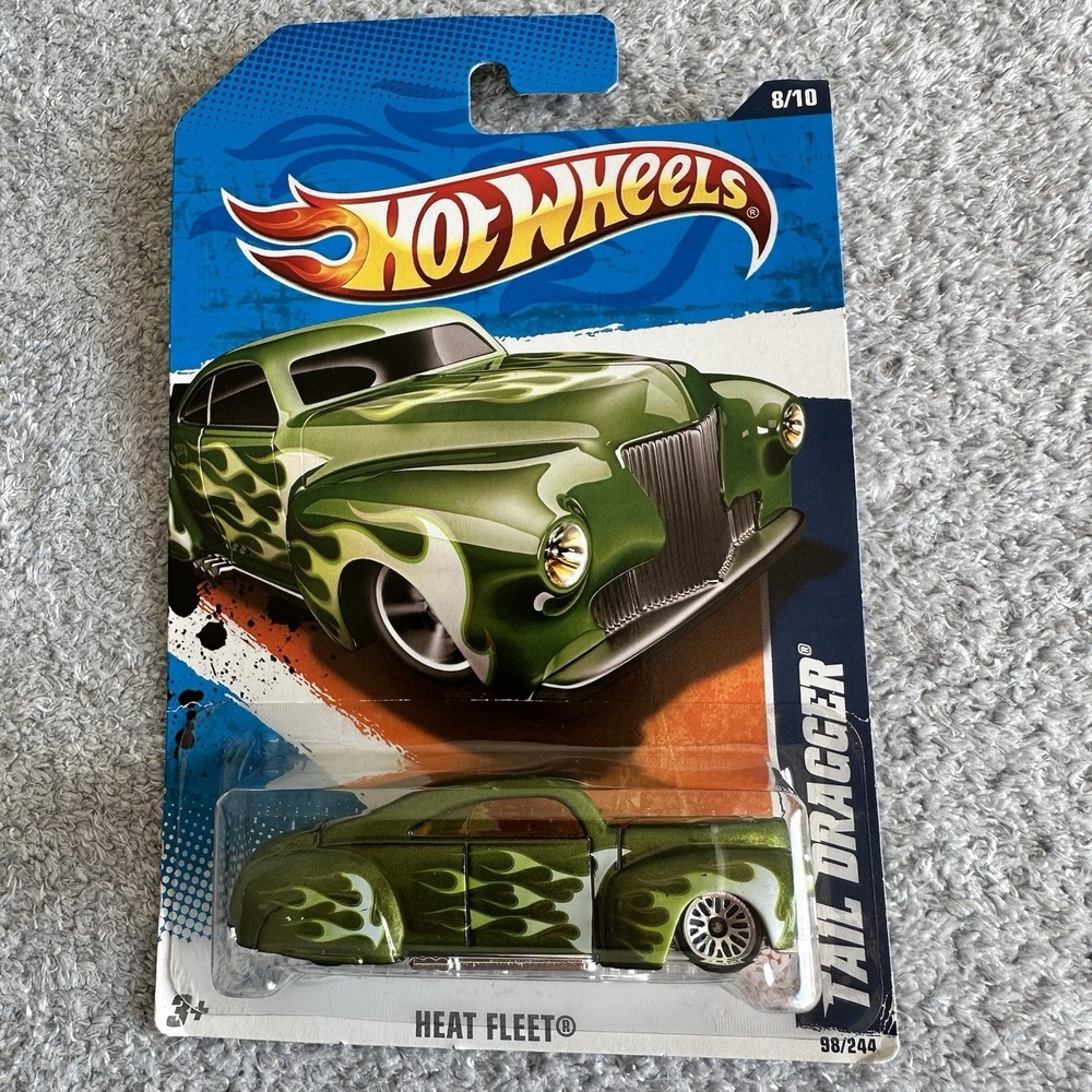 2011 Hot Wheels #98 Heat Fleet 8/10 TAIL DRAGGER Green Variant w/Chrome Lace Sp